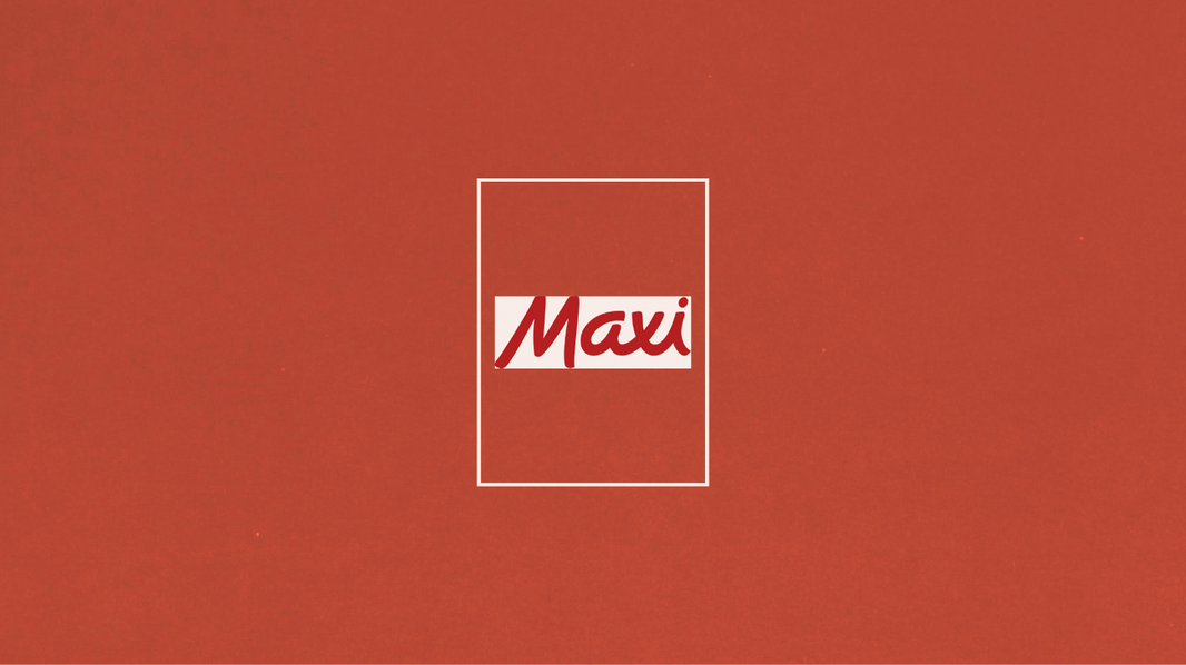 logo Maxi sur aplat de fond orange
